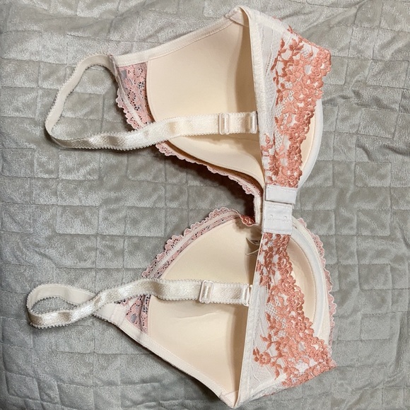 Wacoal Bra style 853291 size 36DDD peach cream - Picture 3 of 4